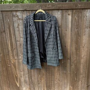 Torrid tweed blazer-black & white plaid, size 2 (2x) , only worn twice